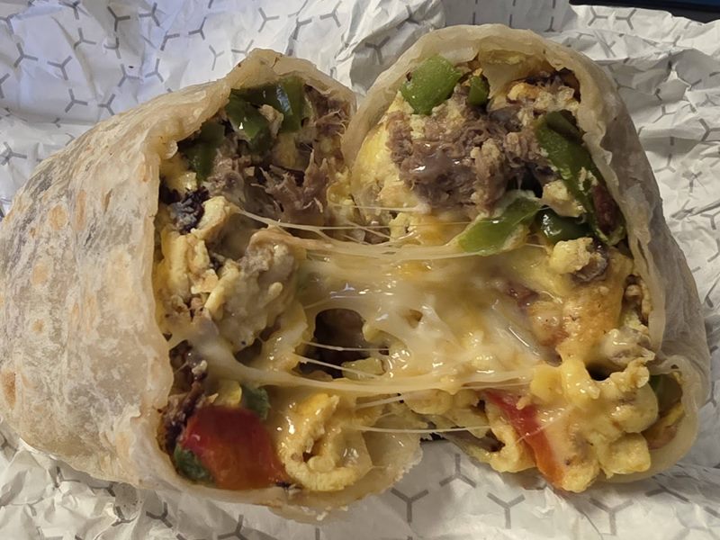 Leo's Mexican Grill food